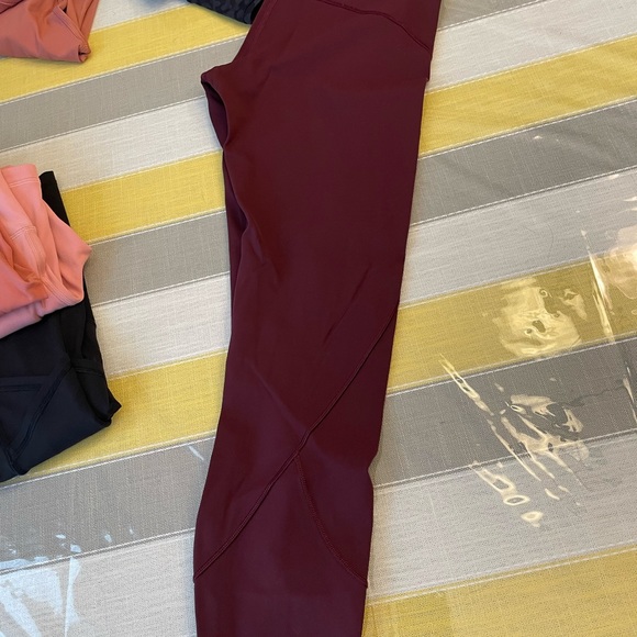 Lululemon In Movement High rise tight 25 Everlux - Picture 2 of 4